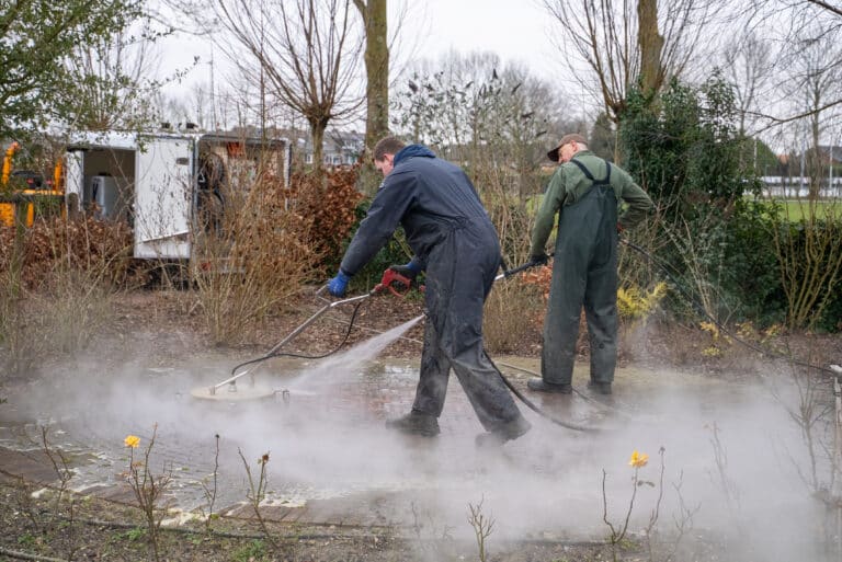 Terras reinging met steamblaster