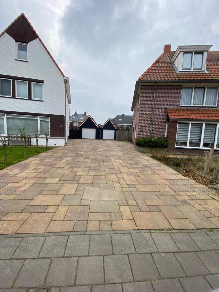 Oprit laten reinigen